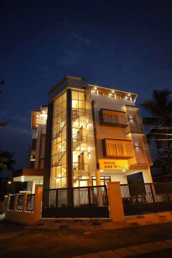 فندق إرناكولامفي  Kira Palace Residency المظهر الخارجي الصورة