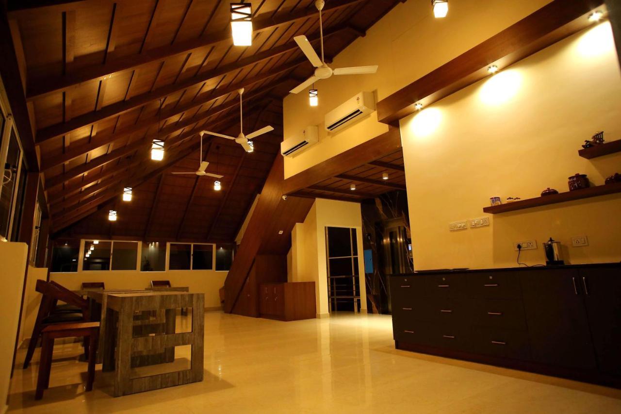 فندق إرناكولامفي  Kira Palace Residency المظهر الخارجي الصورة