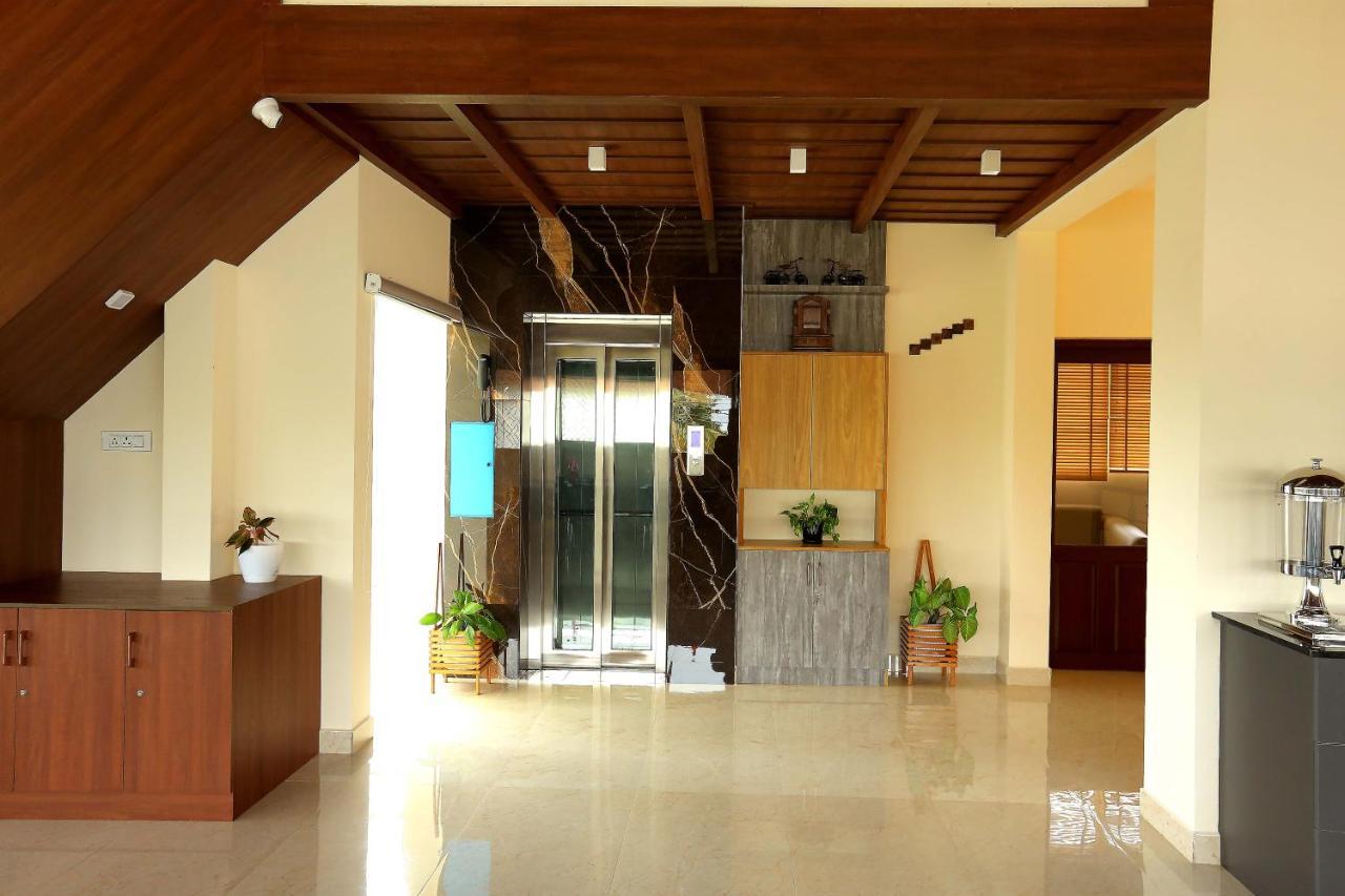 فندق إرناكولامفي  Kira Palace Residency المظهر الخارجي الصورة